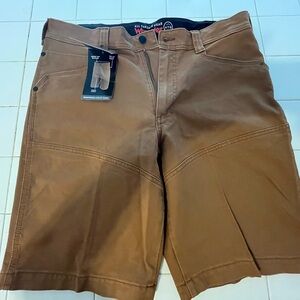 (Brand New) Wrangler ATG Utility Shorts